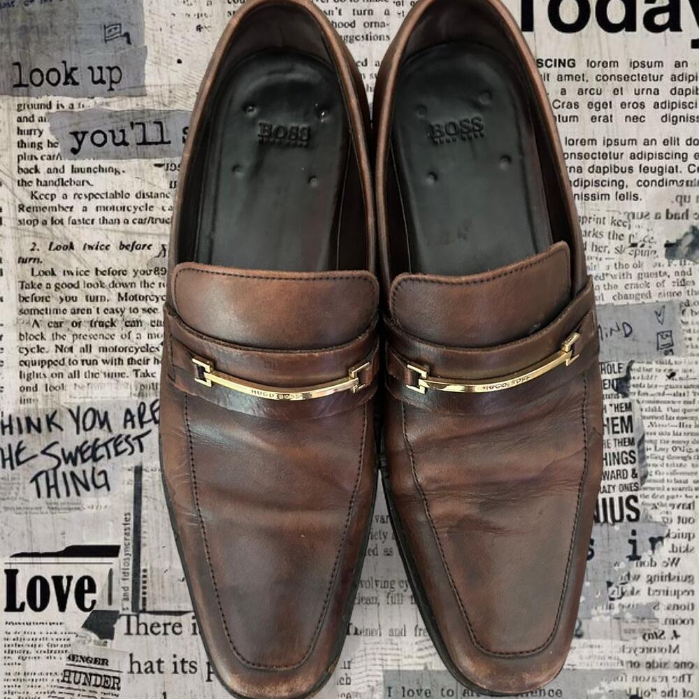 Vintage y2k mens hugo boss brown leather loafers with gold horsebit detail